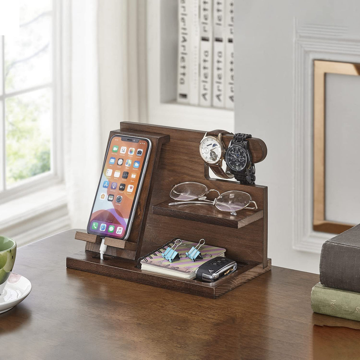 Creative Solid Wood Multi-functional Phone Stand with Charging Function, Office Desk Pine Wood Earphone and Small Item Organizer